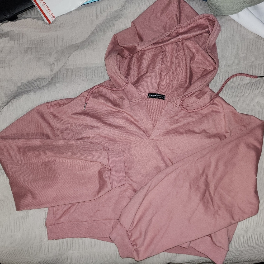 SHEIN solid drop shoulder cropped hoodie pink